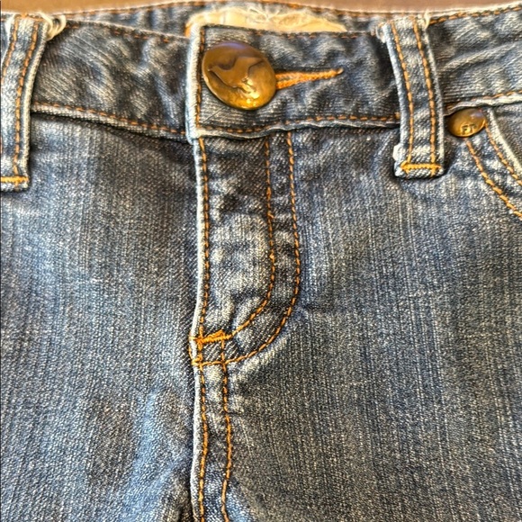 Free People Distressed Low Rise Brass Grommet Trim Denim Shorts Size 27 - Picture 2 of 10